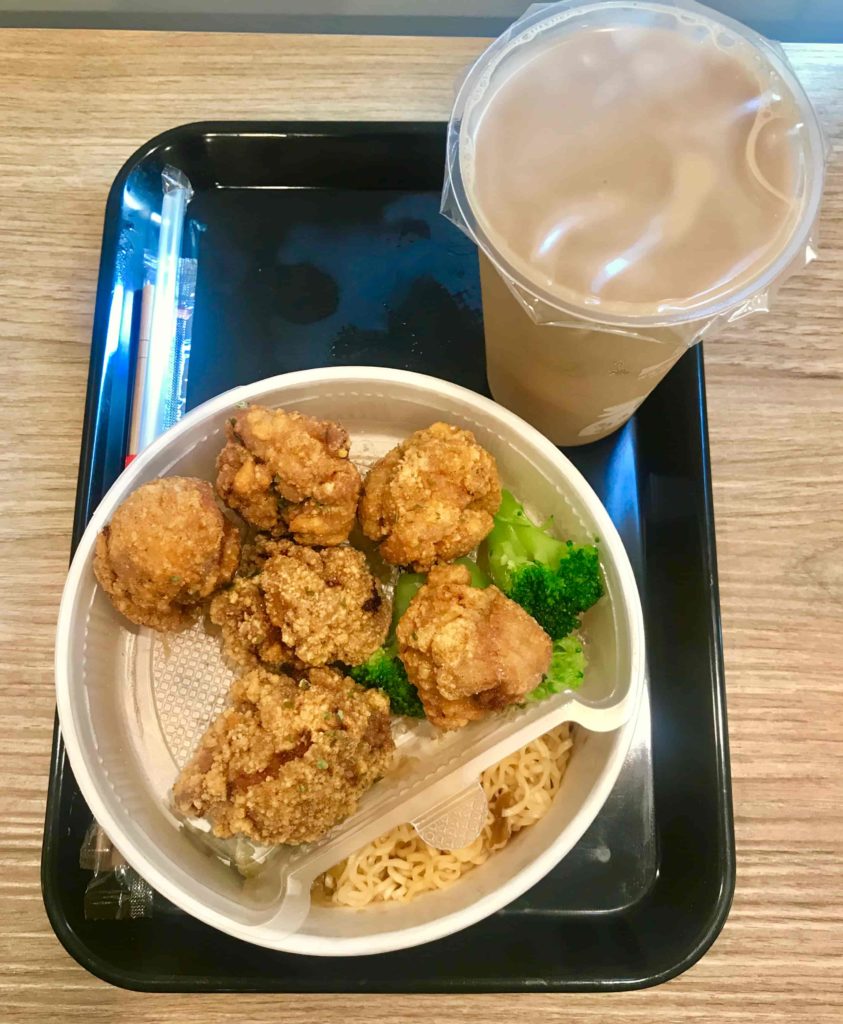 花雕雞公仔麵